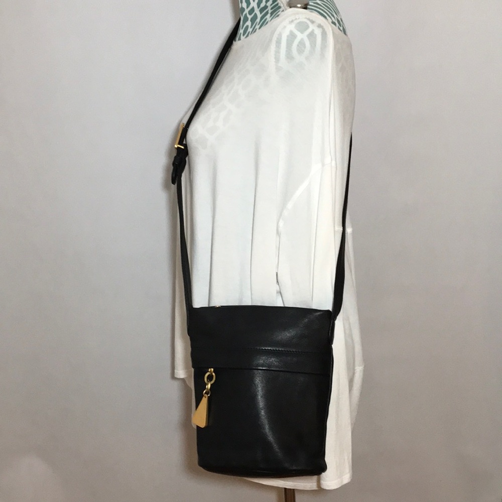 Americana by Sharif Black Soft Leather Vintage Crossbody Purse Bag